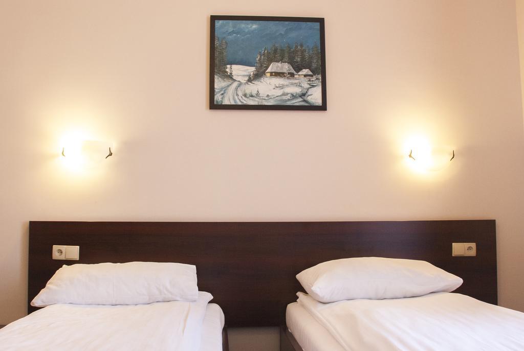 Hotel Cesarski - Kaiserhof Giżycko Δωμάτιο φωτογραφία