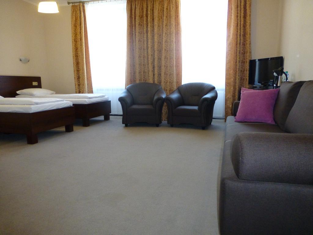 Hotel Cesarski - Kaiserhof Giżycko Εξωτερικό φωτογραφία
