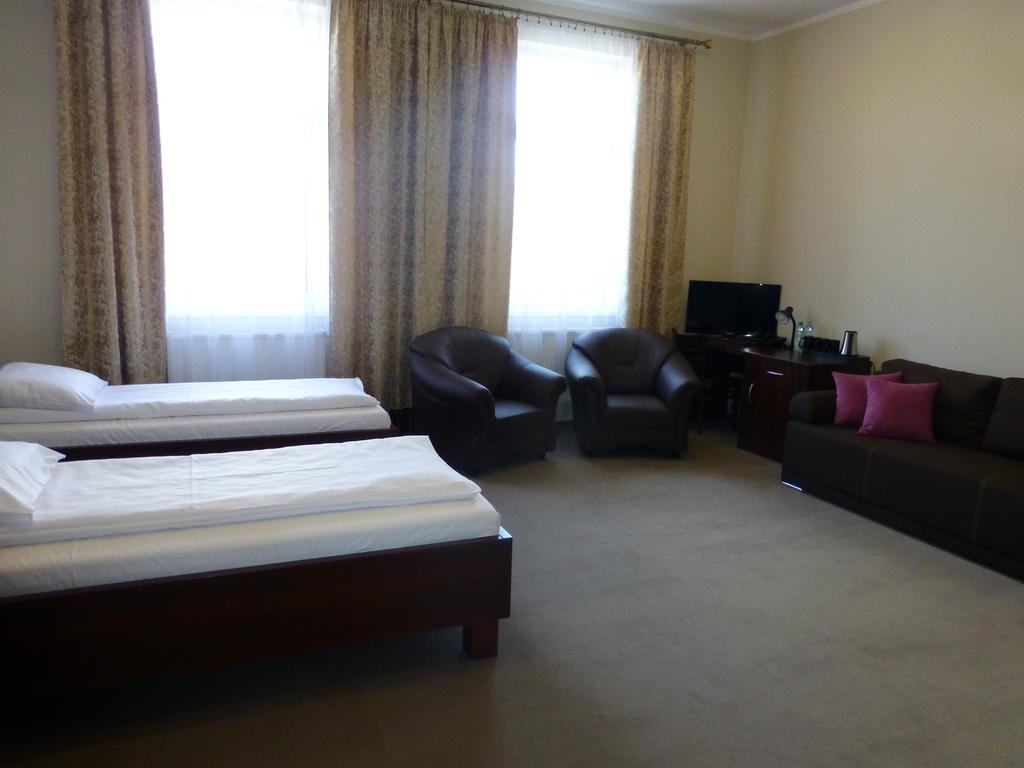 Hotel Cesarski - Kaiserhof Giżycko Εξωτερικό φωτογραφία