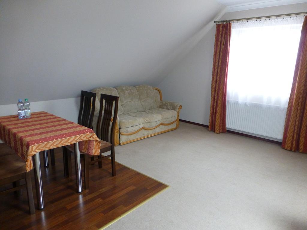 Hotel Cesarski - Kaiserhof Giżycko Εξωτερικό φωτογραφία