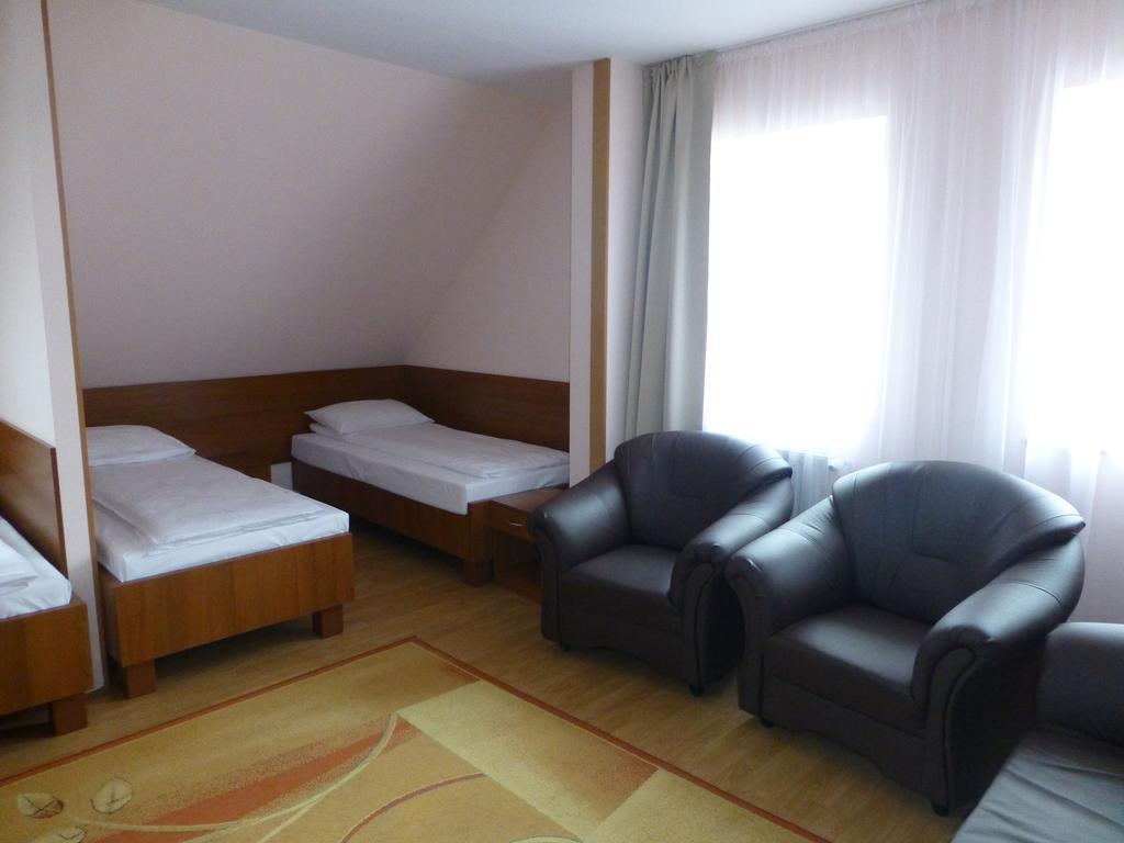 Hotel Cesarski - Kaiserhof Giżycko Εξωτερικό φωτογραφία