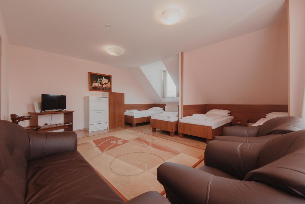 Hotel Cesarski - Kaiserhof Giżycko Εξωτερικό φωτογραφία