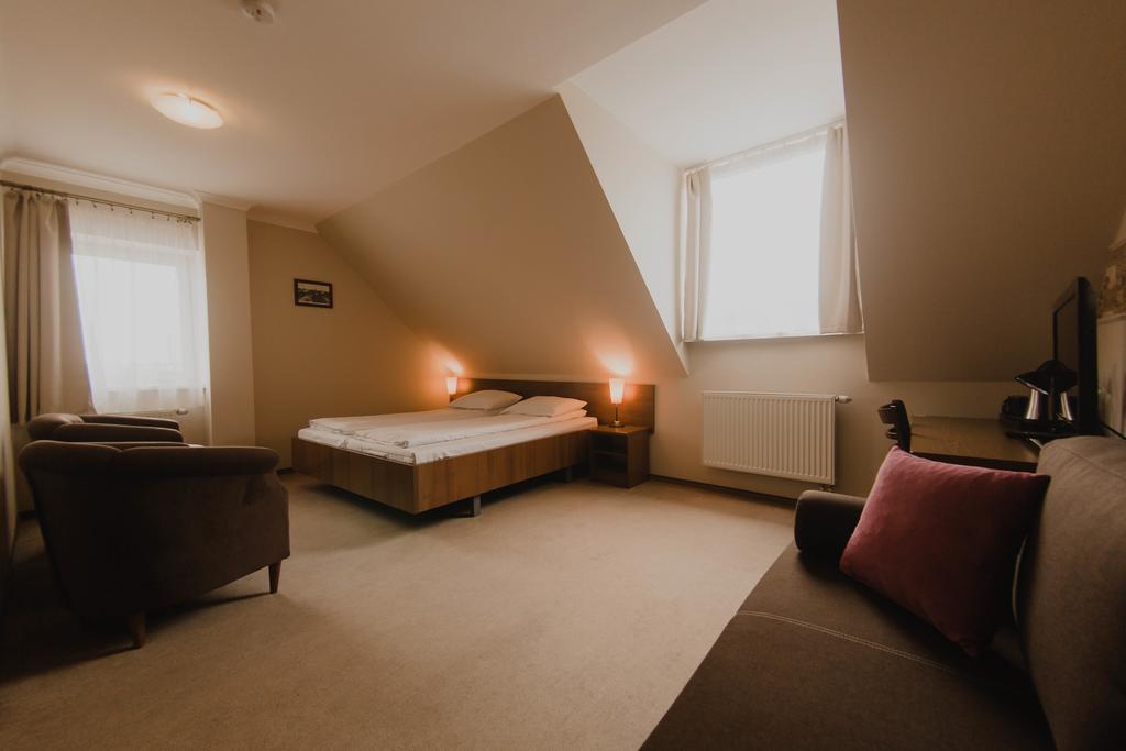 Hotel Cesarski - Kaiserhof Giżycko Εξωτερικό φωτογραφία