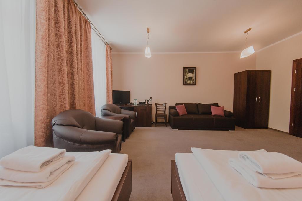 Hotel Cesarski - Kaiserhof Giżycko Εξωτερικό φωτογραφία