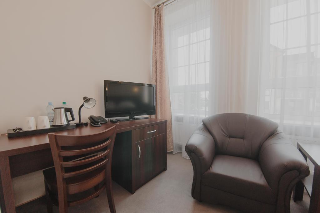 Hotel Cesarski - Kaiserhof Giżycko Εξωτερικό φωτογραφία